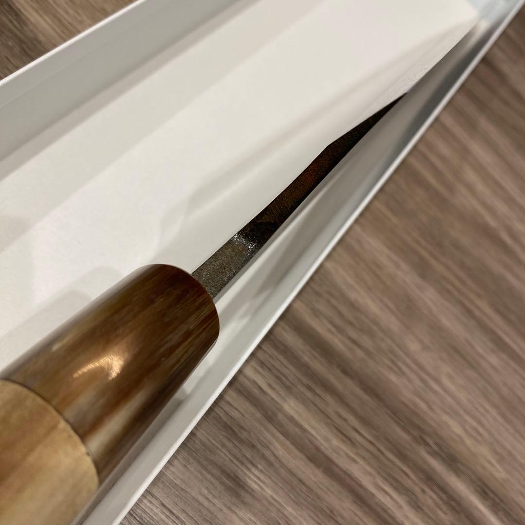 堺刃物守勝出刃包丁水牛柄付　210ミリ