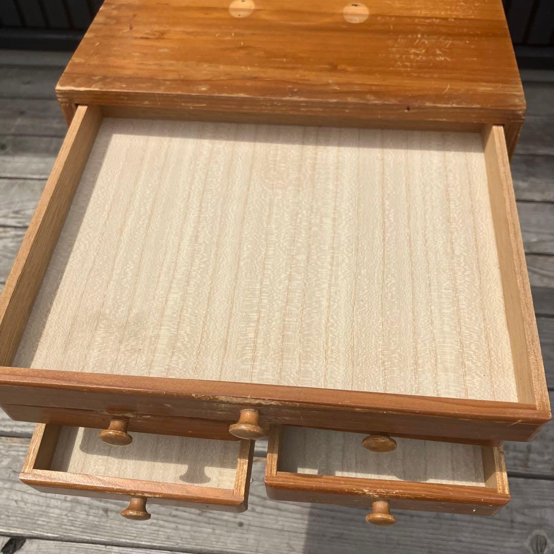 昭和レトロ 木製薬箱 ミニチェスト 箪笥 引き出し収納 引き出し 19杯 9段