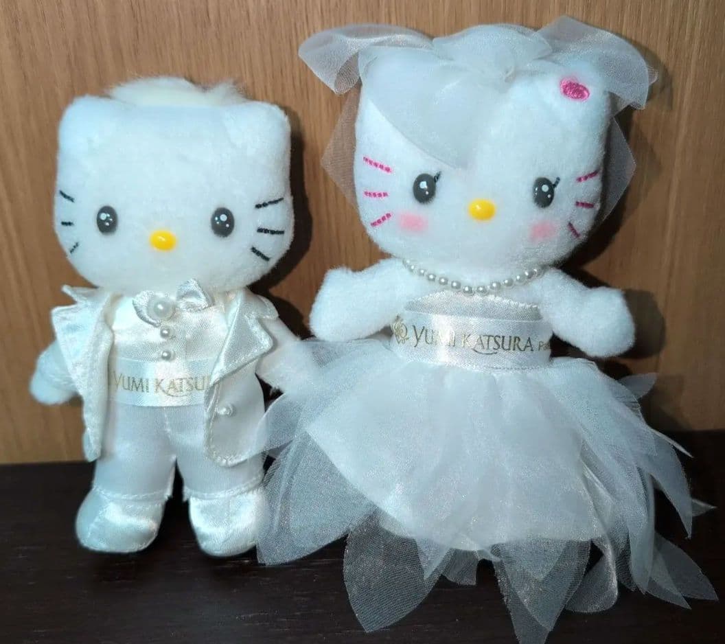 YUMI KATSURA ハローキティ　ダニエル ウェディング　ぬいぐるみ美品