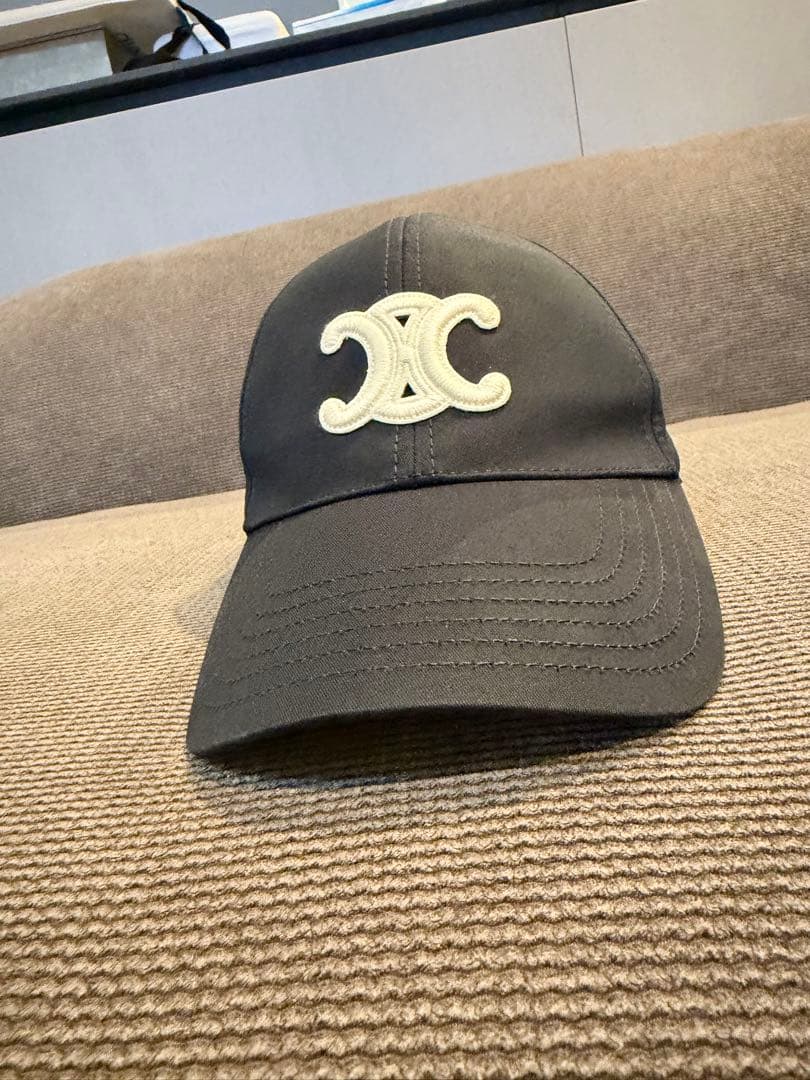 CELINE トリオンフ キャップ ブラック 正規品