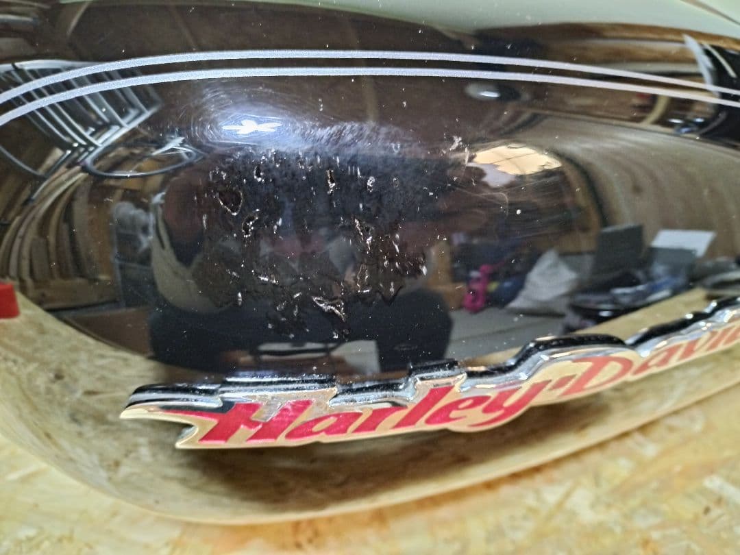 スポーツスター 純正タンク17L（4.5gal）XL883・1200共通