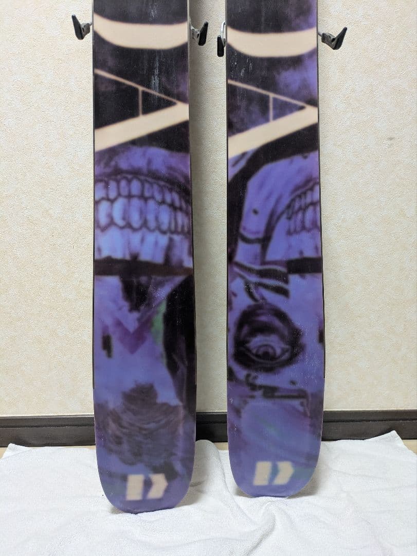 スキー Armada ARV116 JJ 175cm