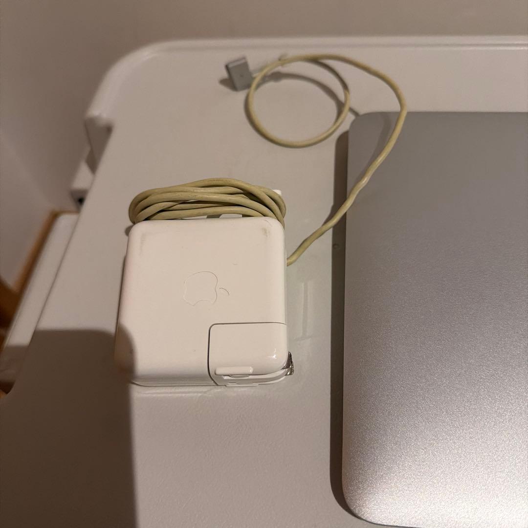MacBook Air２０１５　11インチ　おまけ付き