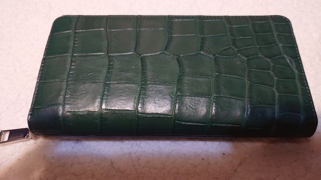 新品　本皮　クロコダイル　長財布　緑　グリーン