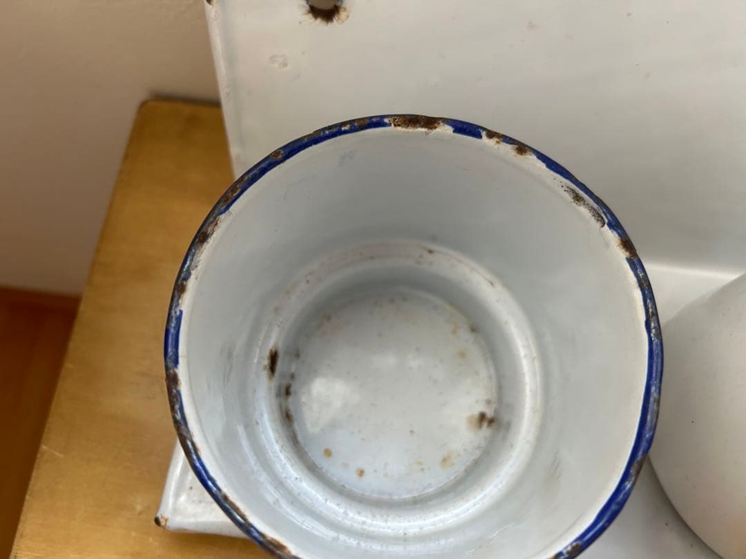 大幅値下げ！アンティーク　ホーロー　サボンラック