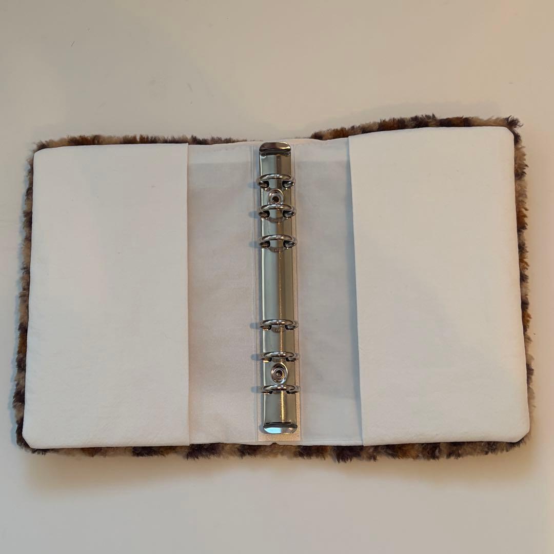 バインダーカバー　レオパード　もふもふ　A6 韓国　貯金