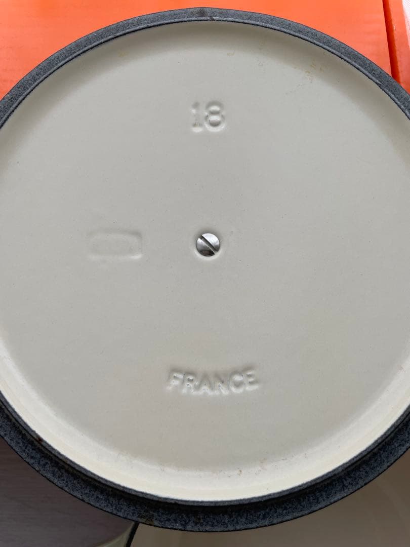 LE CREUSET 18cm マルミット　希少ワサビ