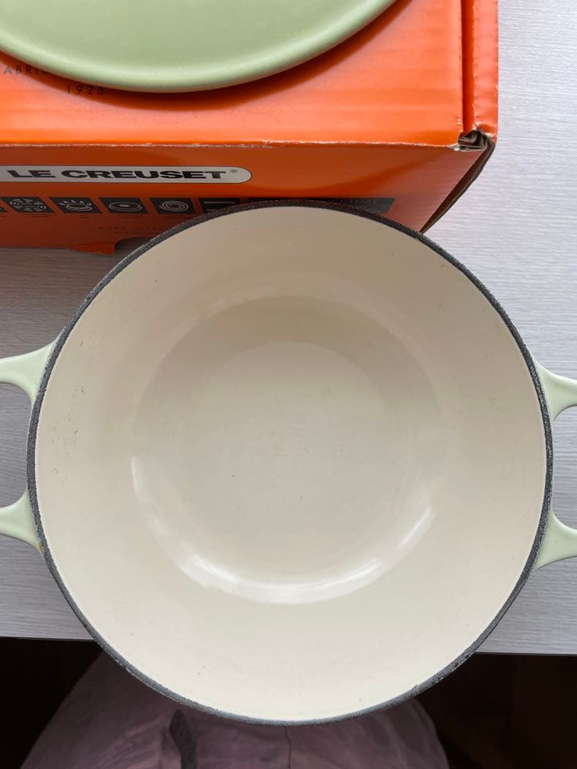 LE CREUSET 18cm マルミット　希少ワサビ