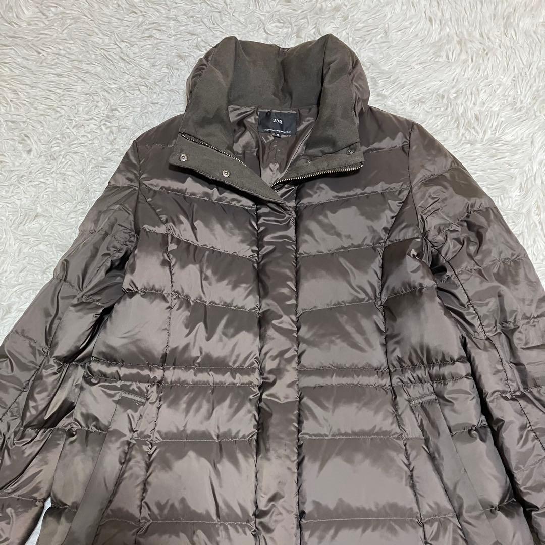 近年モデル　２３区 洗える 撥水加工 シレータフタダウンコート ３８