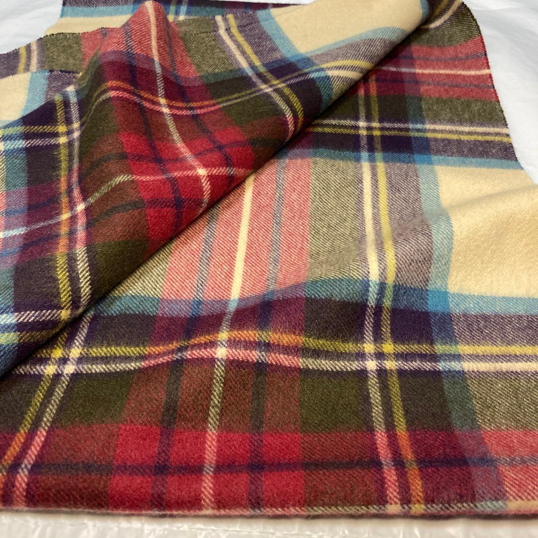 美品 ジョンストンズ カシミヤ100％ 中判ストール ヘシアンドレス 国内正規品