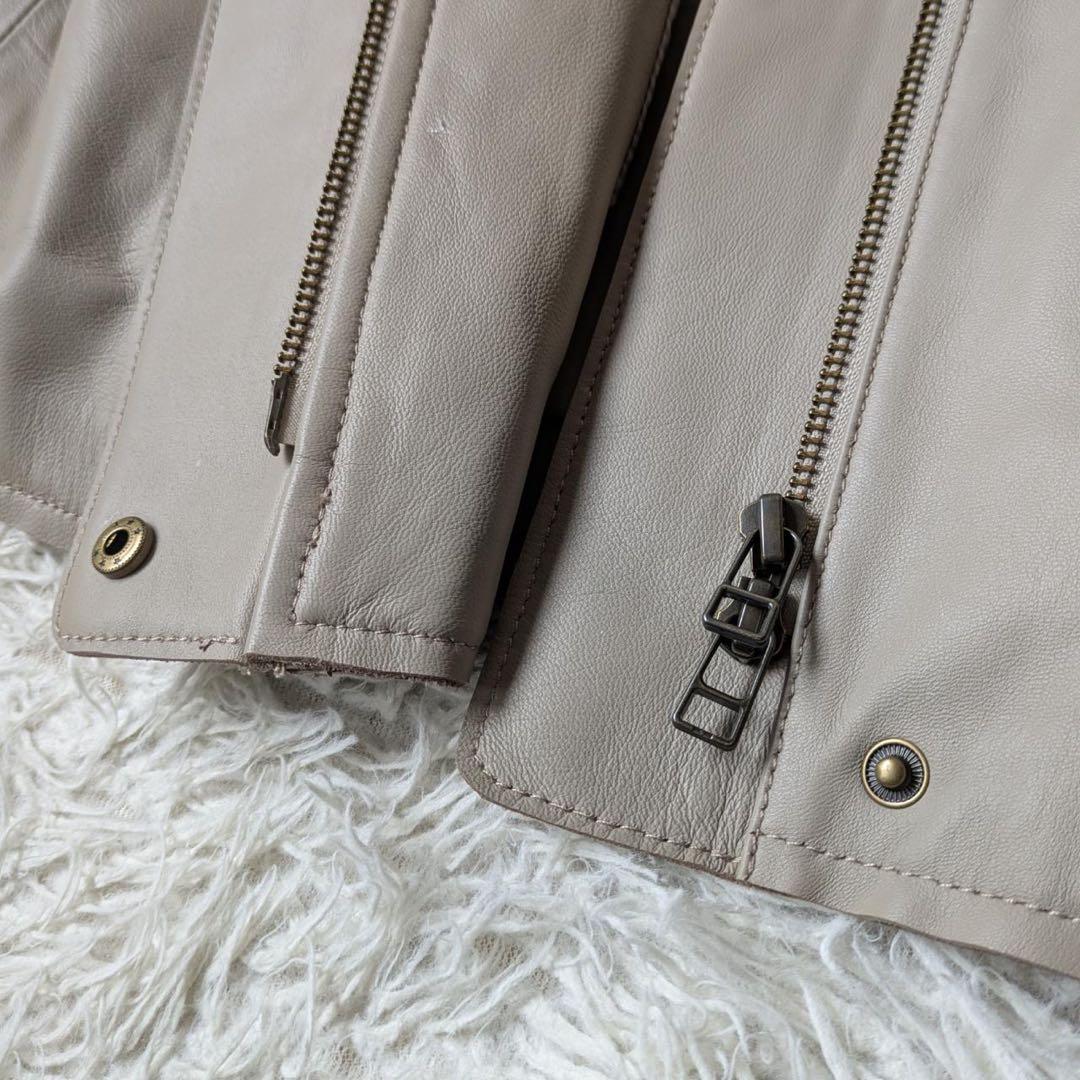 もりのがっこう　ラムレザーノーカラーブルゾン【ライトグレーベージュ】サイズL