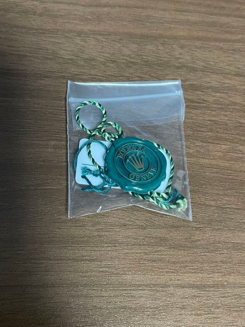 【極美品】ROLEX 箱　ギャランティカード等付属品有