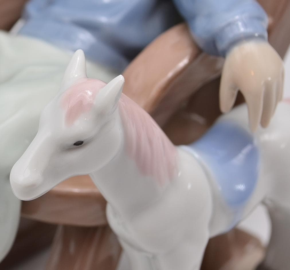 疲れちゃった　＃5846　★リヤドロ　スペイン　ポーセリン　光沢仕上げ　絶版