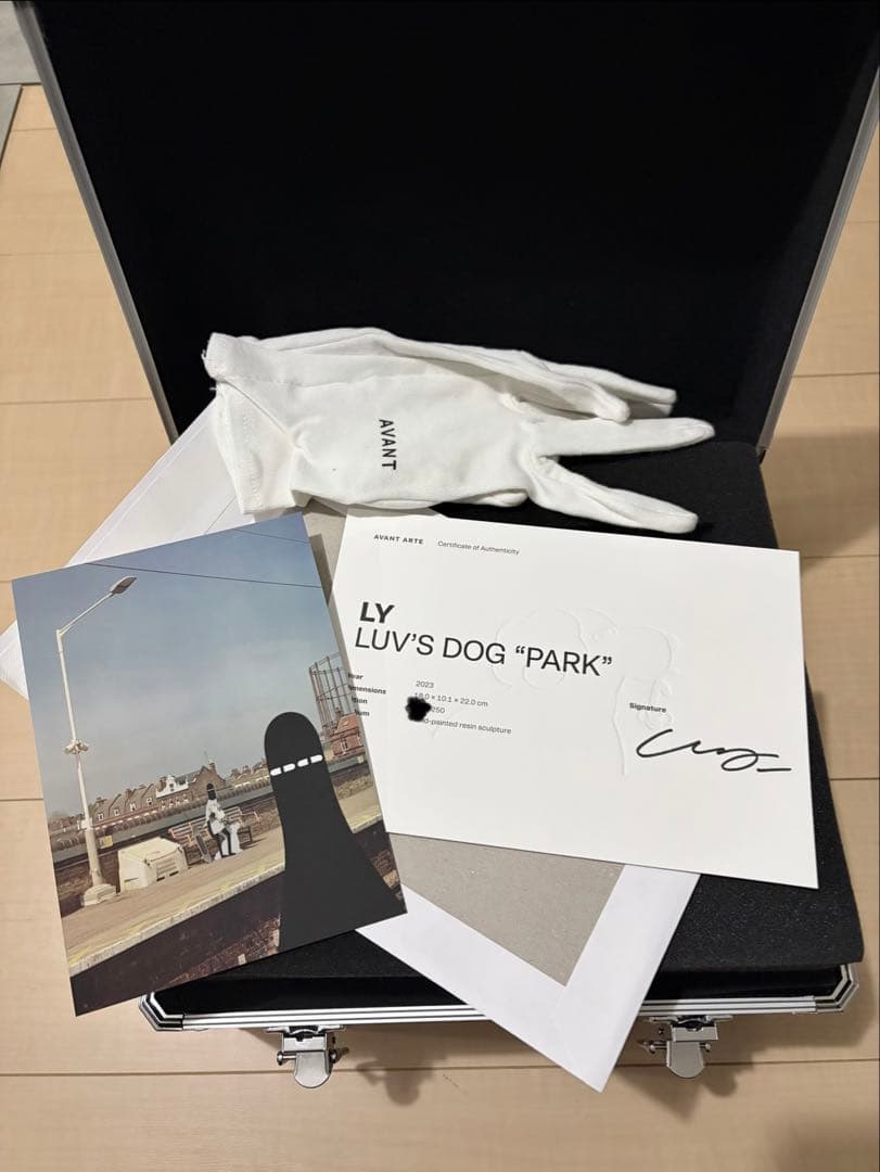 置物 ly painter luv's dog park sculpture