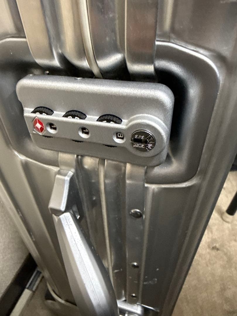 RIMOWA TOPAS 32L スーツケース　キャリーケース