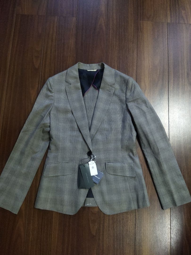 新品タグ付♪高級セットアップ 洋服の青山 グレー パンツスーツ 11号 9号