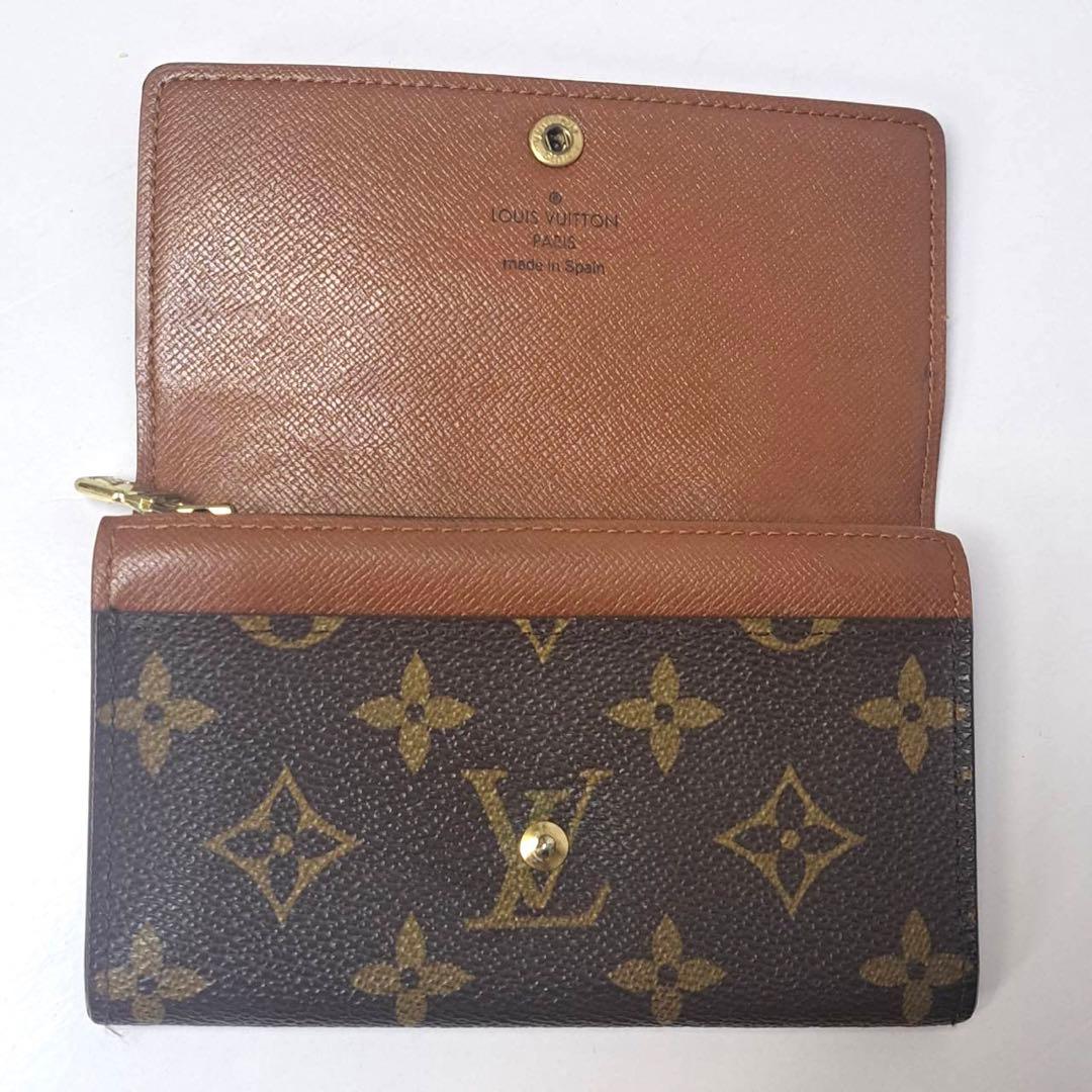 EK305 LOUIS VUITTON モノグラム　ポルトモネジップコンパクト