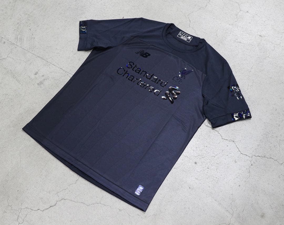 ✨希少✨リバプール 19-20 限定 ブラックアウト ユニフォーム XLサイズ