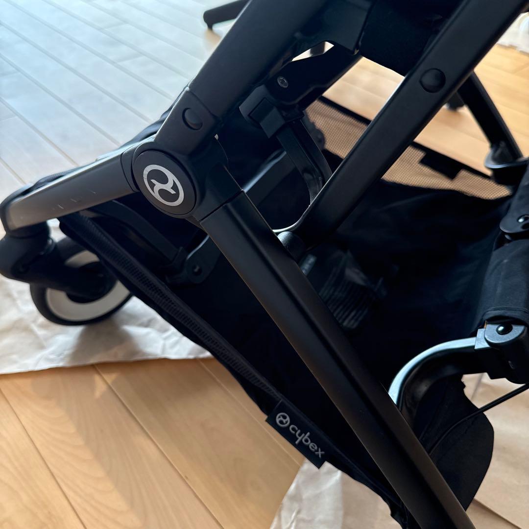 サイベックス リベル ブラック 2022年型 バンパーバー、トラベルバッグ付き