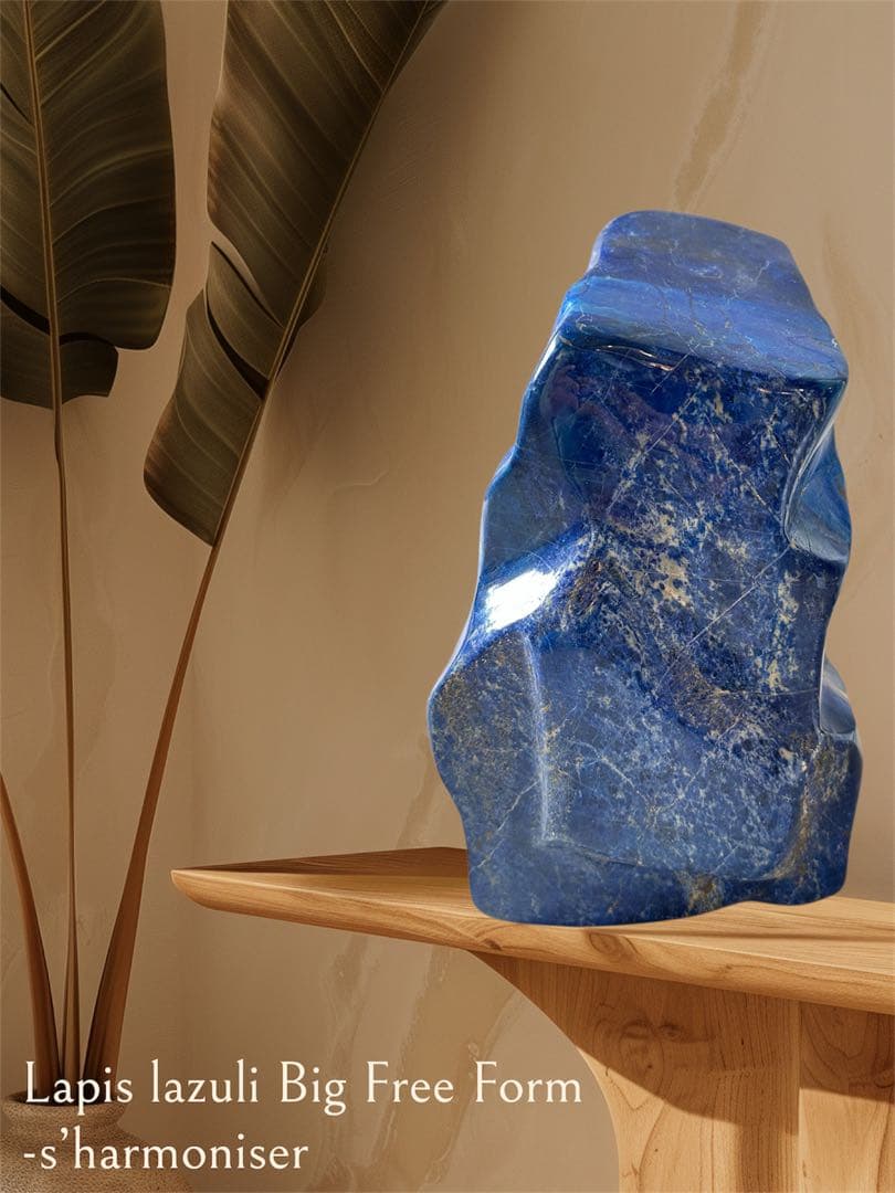 ラピスラズリLapis Lazuli — 永遠の叡智を宿す“聖なる青”