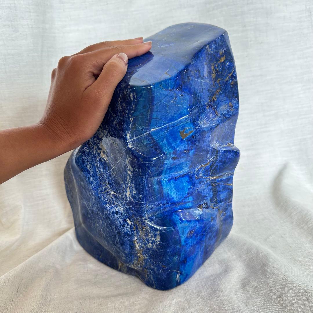 ラピスラズリLapis Lazuli — 永遠の叡智を宿す“聖なる青”