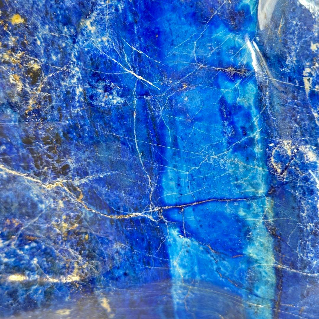 ラピスラズリLapis Lazuli — 永遠の叡智を宿す“聖なる青”