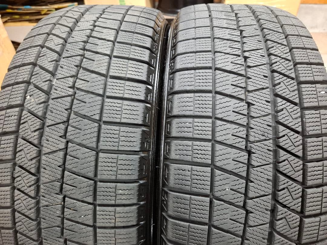 ダンロップ スタッドレス 2022年 215/50R17 タイヤ 4本　送料込み