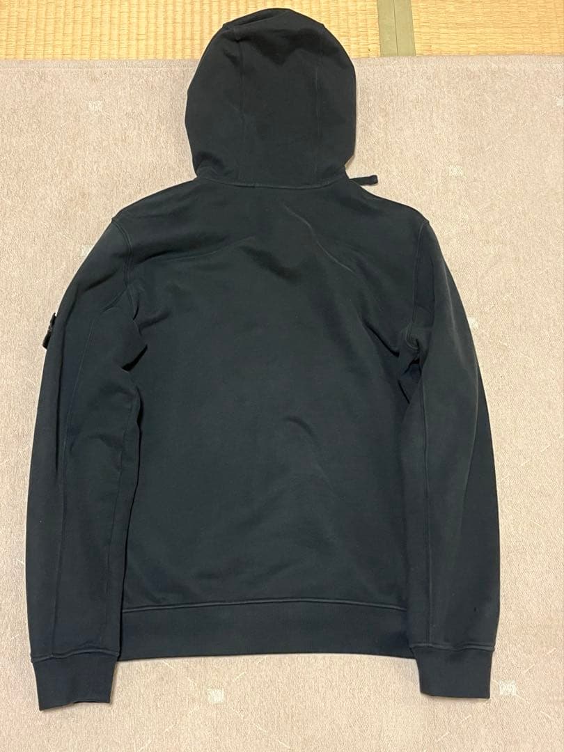 stone  zip パーカー