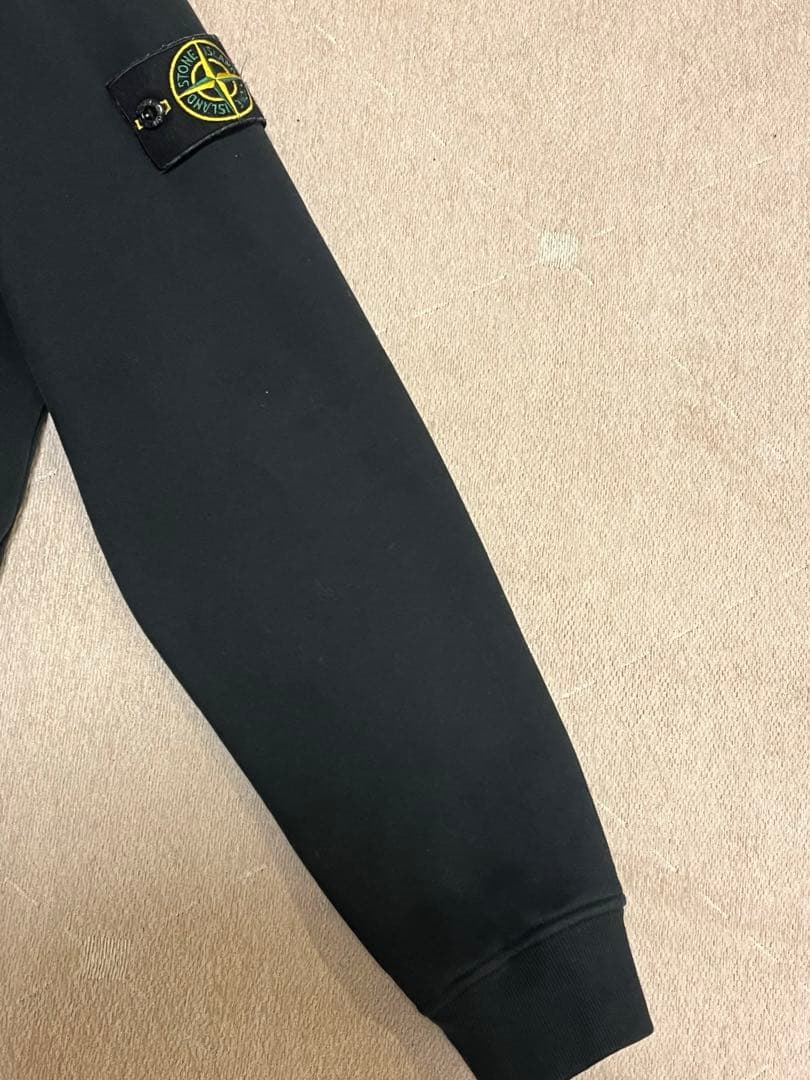 stone  zip パーカー