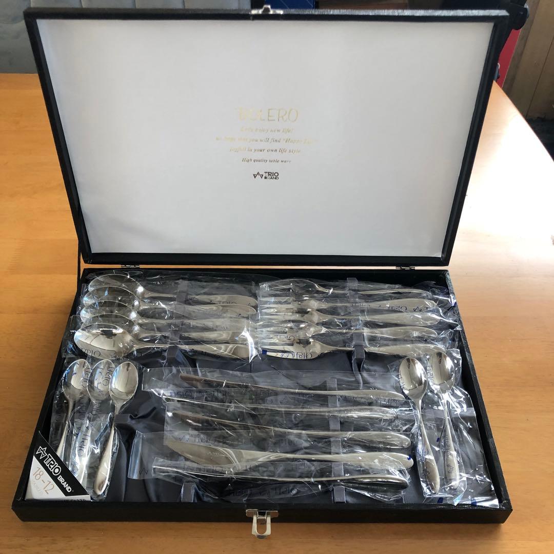 BOLERO カトラリーセット 16点 ブラックケース