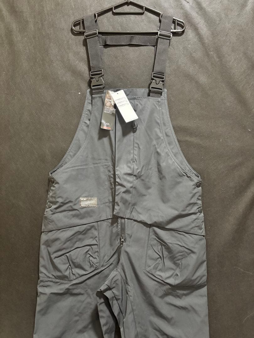 新品 OAKLEY ブラック スノーボード ビブパンツ Lサイズ オークリー防水