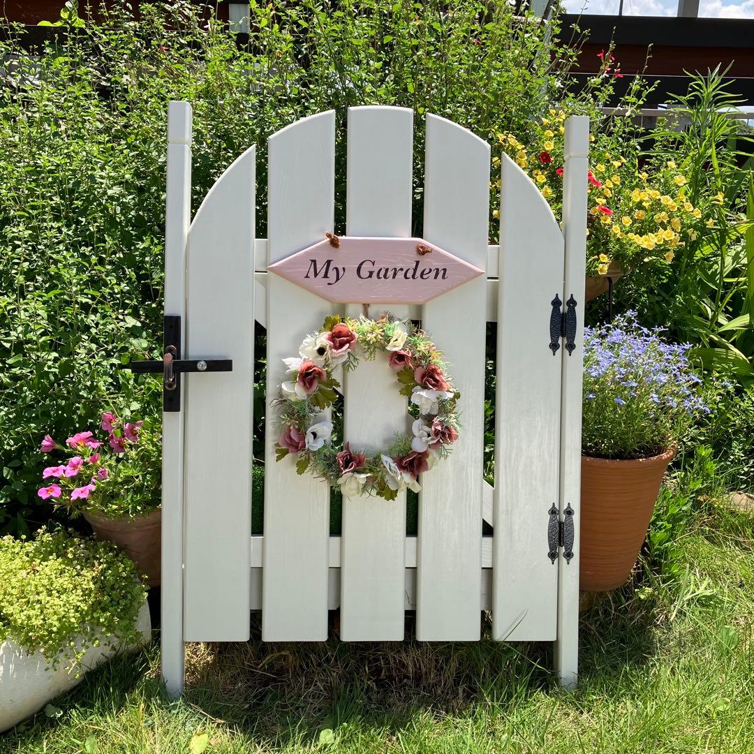 ドアオブジェ (アメリカン②)ガーデニング雑貨❤️ホワイト　フェイクドア