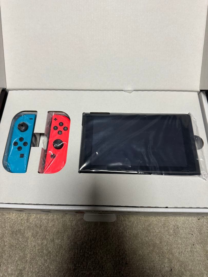 ニンテンドーSwitch ネオンカラー美品
