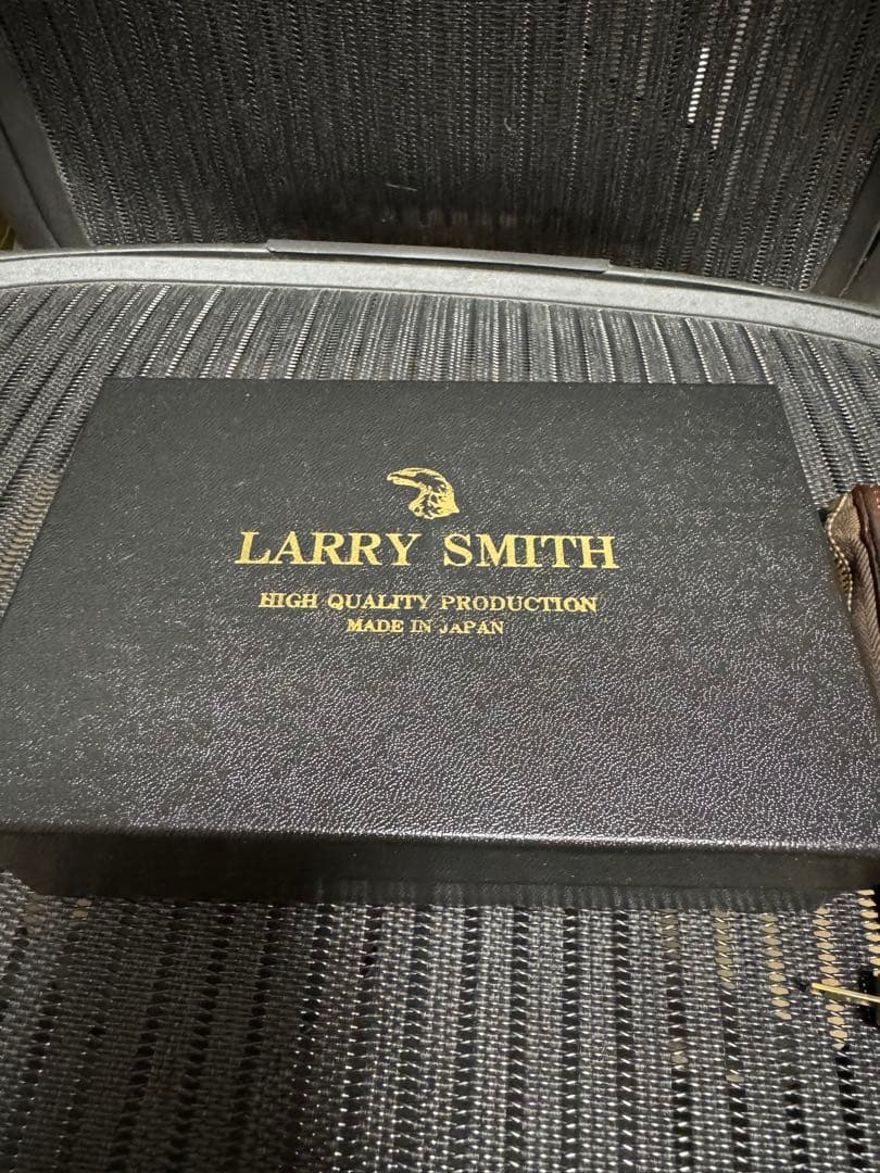 LARRY SMITH TWIN ZIP WALLET（2016）