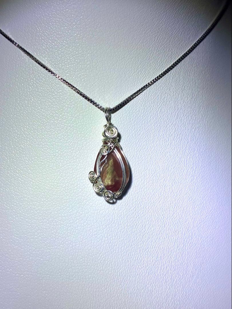 モンゴル産　アンデシン　ネックレス