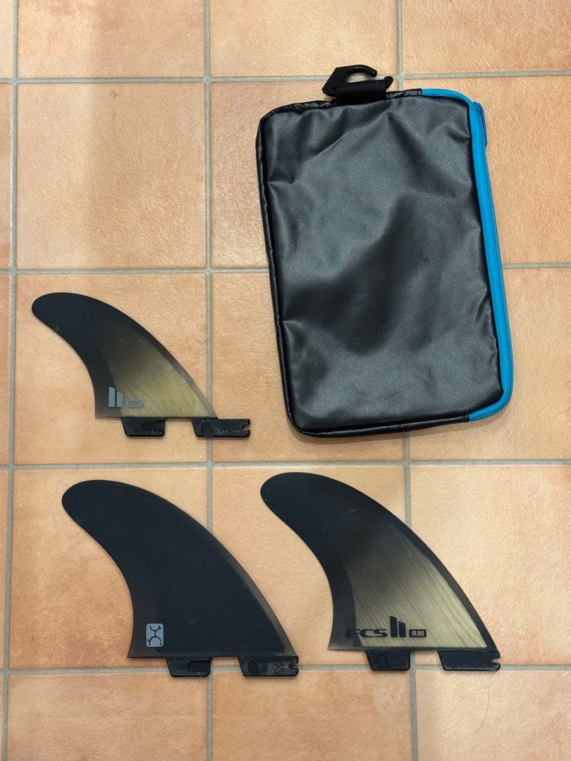 FCS II フィン 収納ケース付き