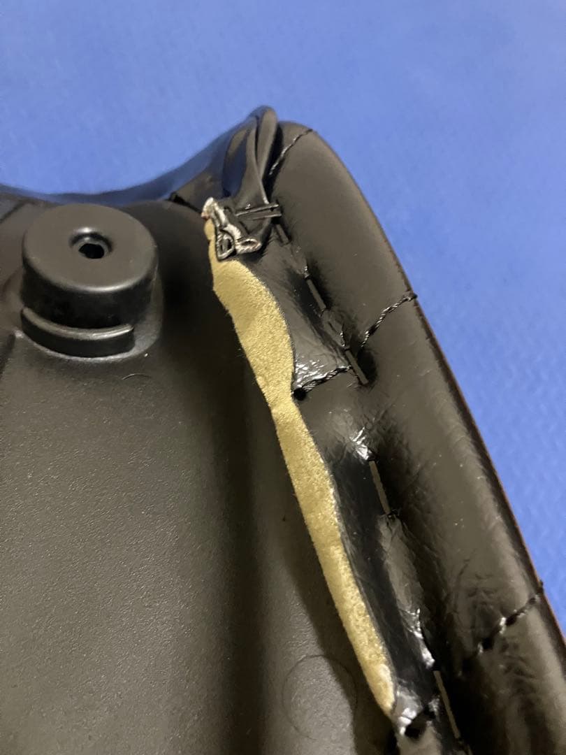 Kawasaki カワサキ　Z900RS 用　シート　タックロール　カスタム