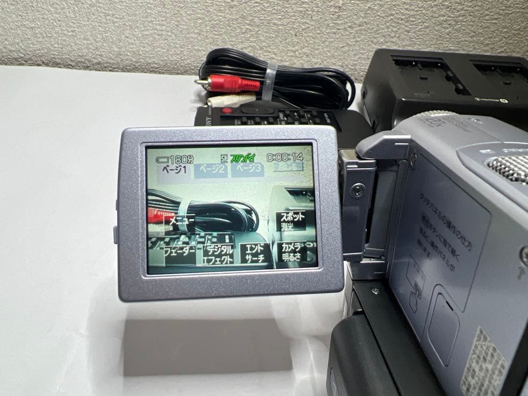 【美品】SONY ソニー ビデオカメラ DCR-PC9NTSC 未開封テープ付