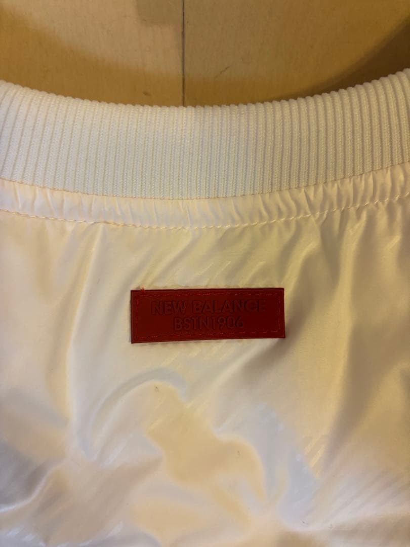 ★週末限定値下★ニューバランスゴルフ 2way 中綿 スニード ジャケ白サイズ6