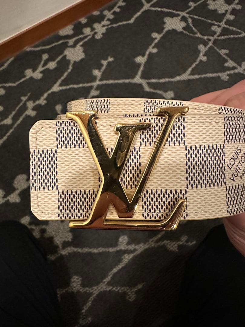 Louis Vuitton ダミエベルト ゴールドバックル　白　メンズ　85