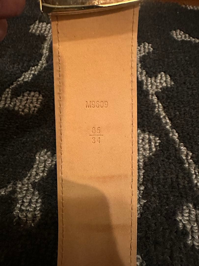 Louis Vuitton ダミエベルト ゴールドバックル　白　メンズ　85