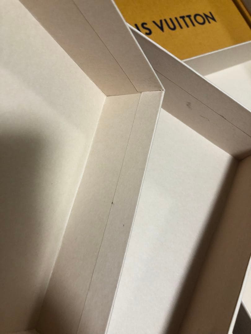 ルイヴィトン　財布箱　携帯ケース箱　20箱　リボン