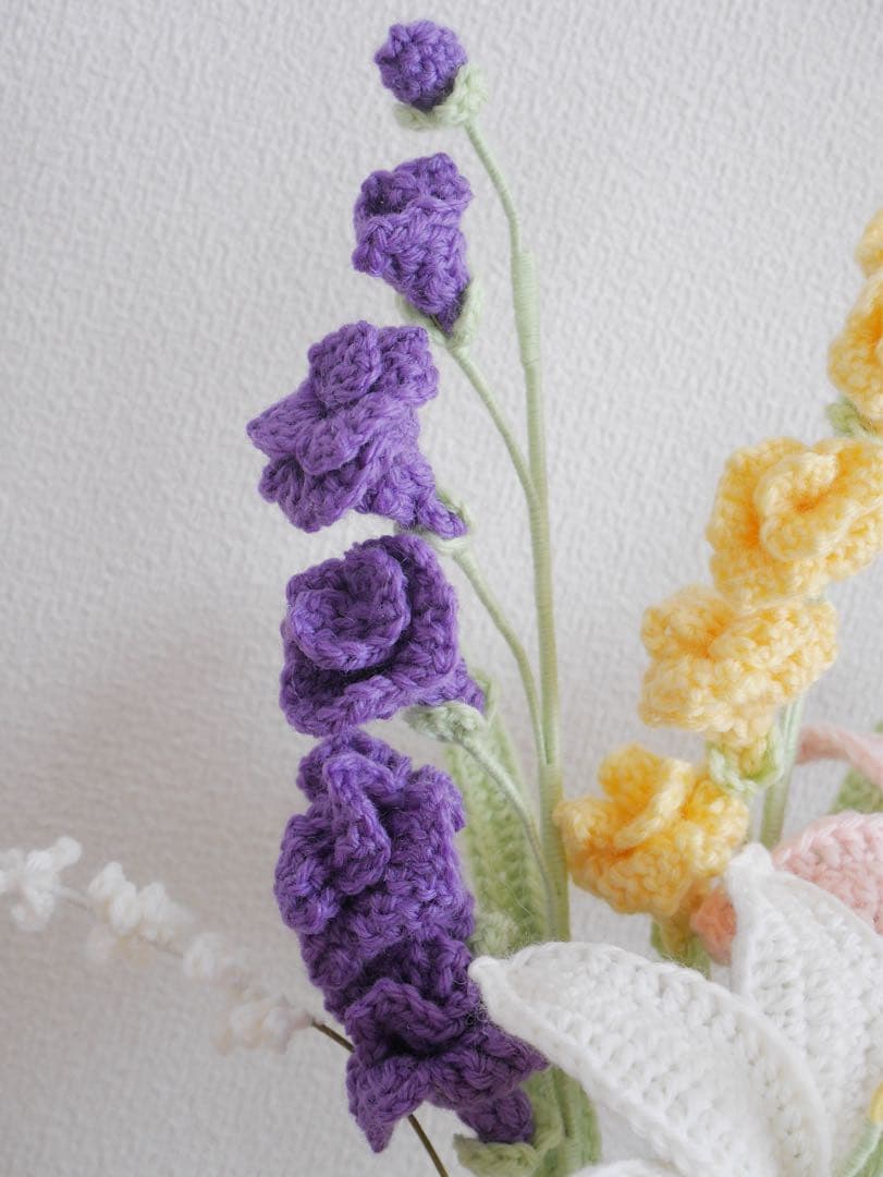 【フリージア】　枯れない花束 あみぐるみ プレゼント 誕生日 かぎ編み 毛糸の花
