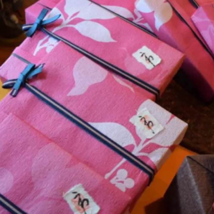 プレゼントラッピングお待ちしてます(^^)