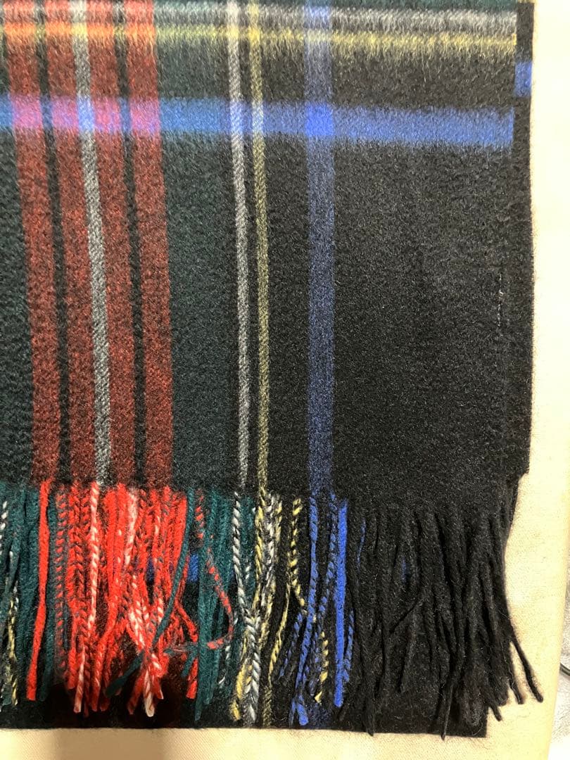 ブラックスチュアート柄 カシミア70cm広幅ストール フワフワなめらかZARUD