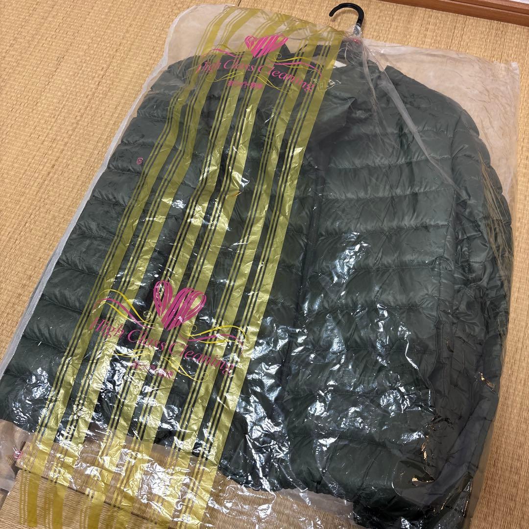 ピレネックス　38サイズ軽量ダウンジャケット オリーブグリーン 収納袋付き