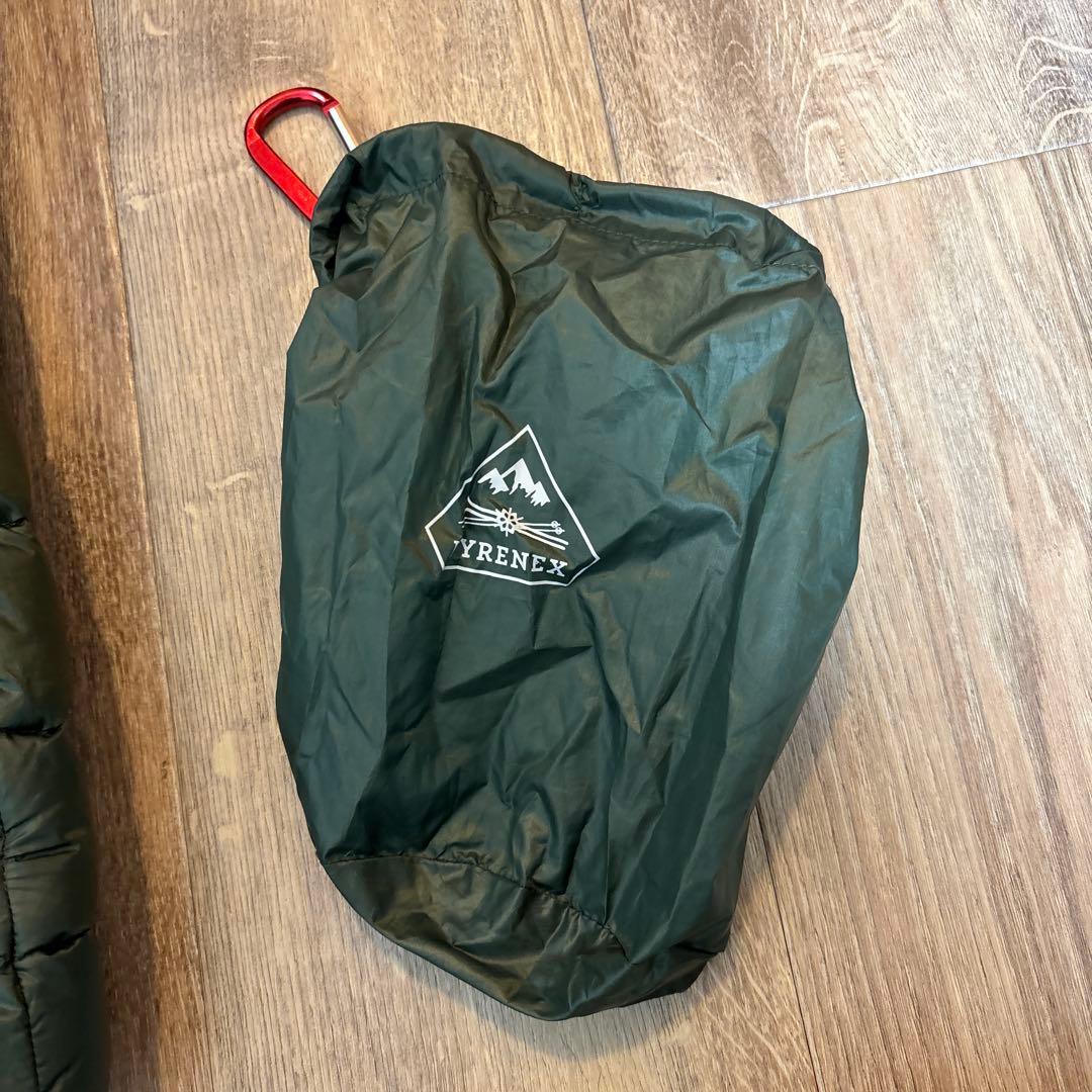 ピレネックス　38サイズ軽量ダウンジャケット オリーブグリーン 収納袋付き