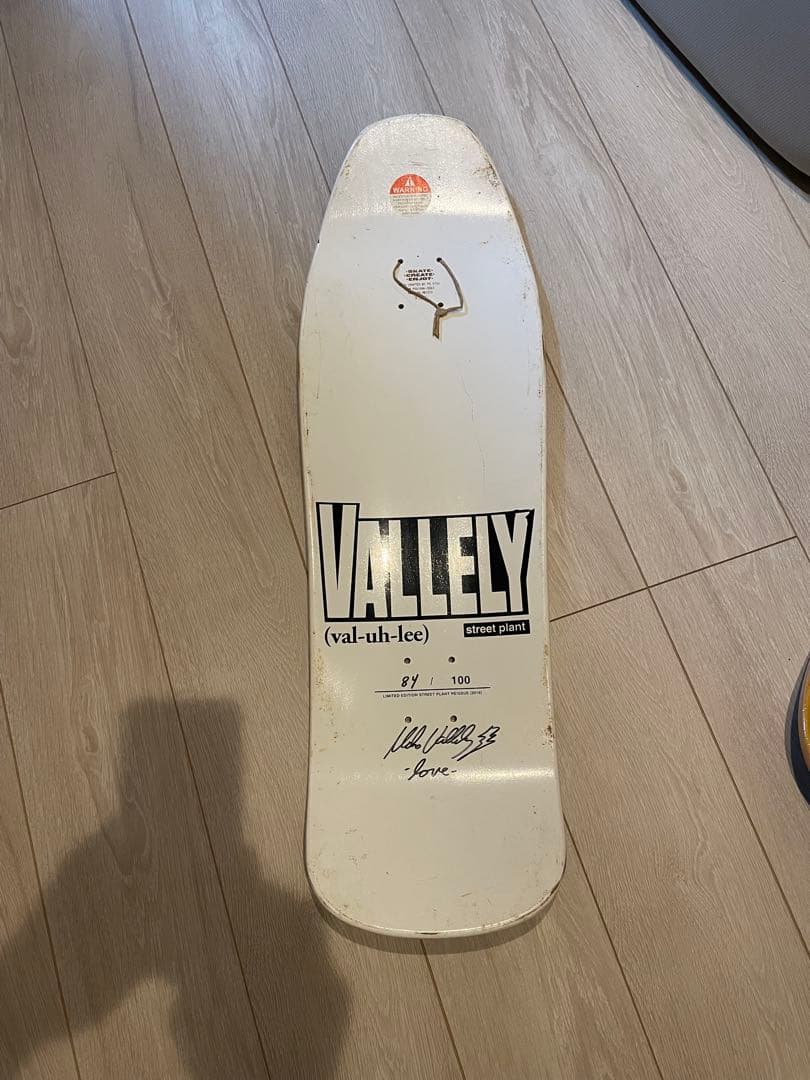 VALLELY スケートボード 9.875インチ サイン入り