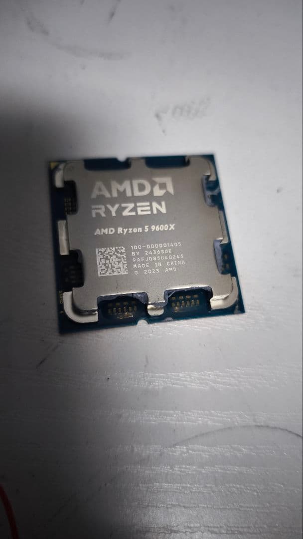 AMD Ryzen 5 9600X ジャンク