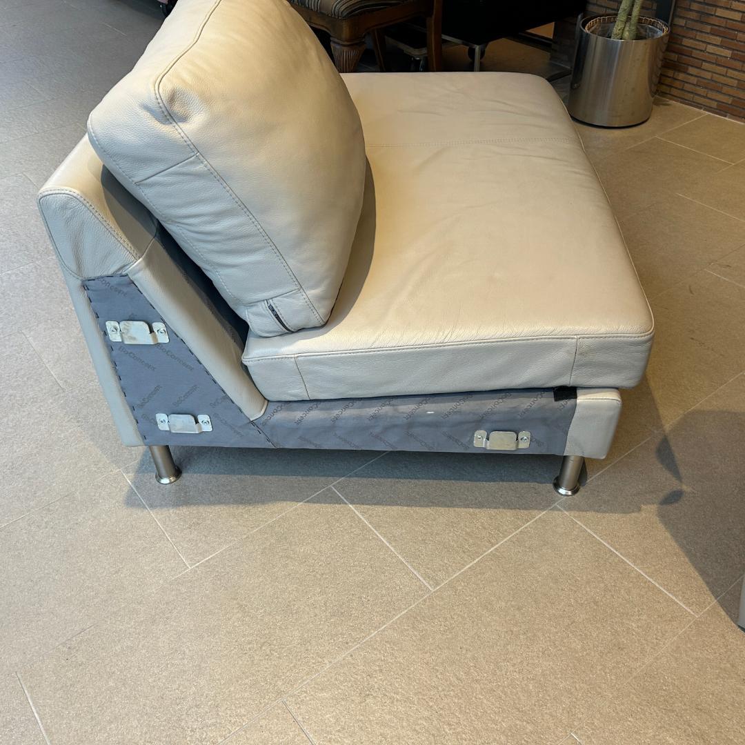 水無月セール♥美品　BoConcept　ボーコンセプト　本革ソファー2～３人掛け